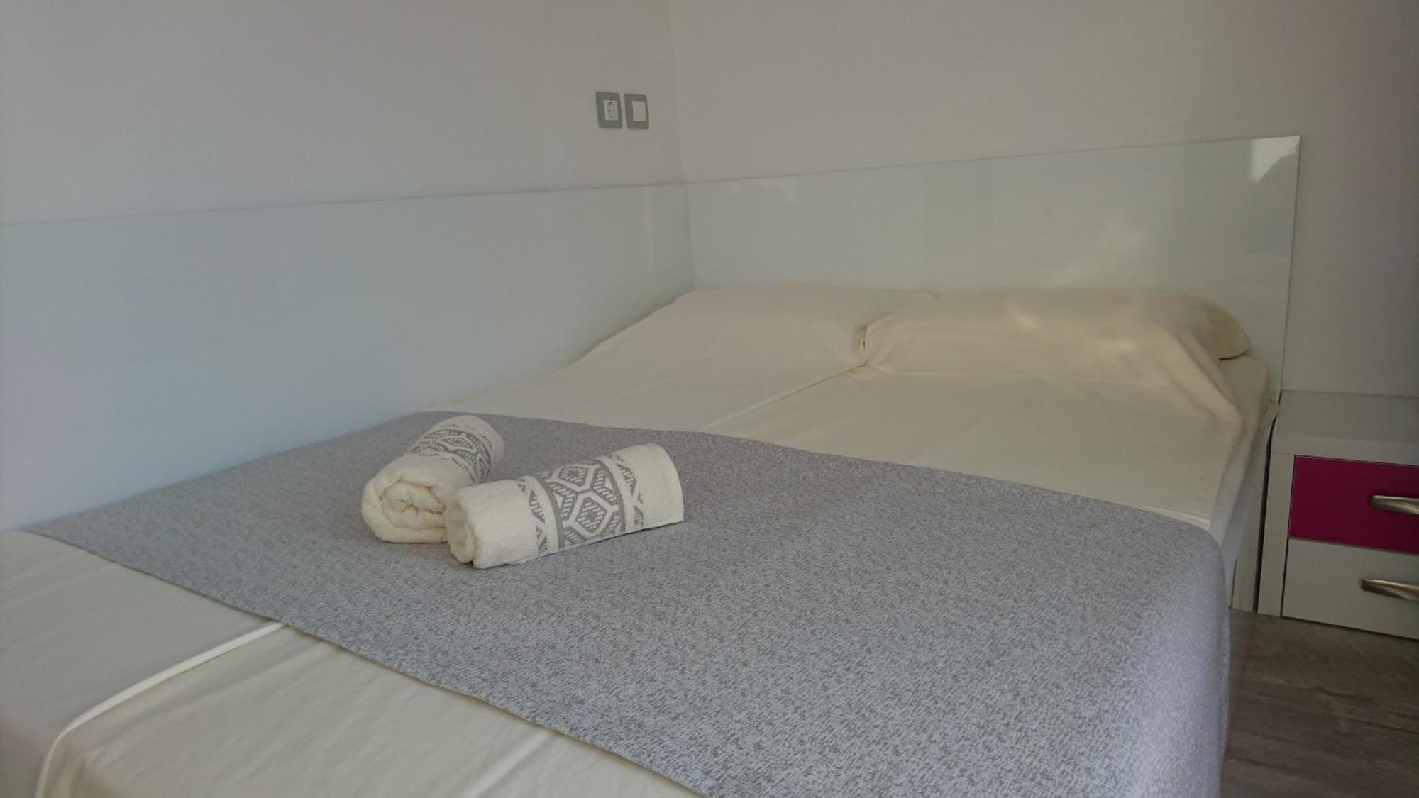 Park Apartments & Rooms Popovi Sandanski Zimmer foto